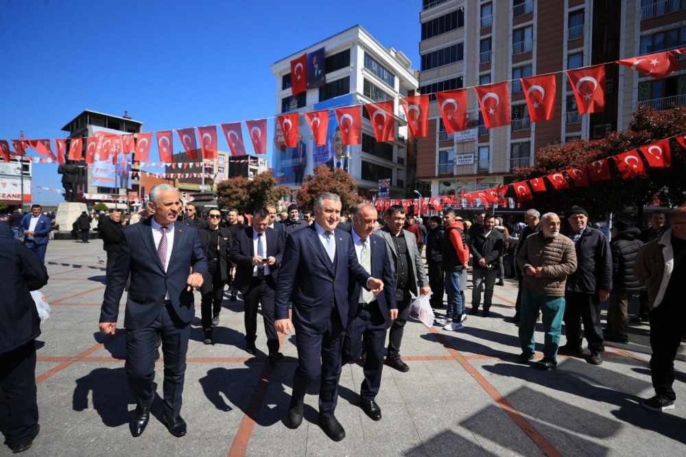 Bakan Bak'tan Kılıç'ın projelerine tam destek 21