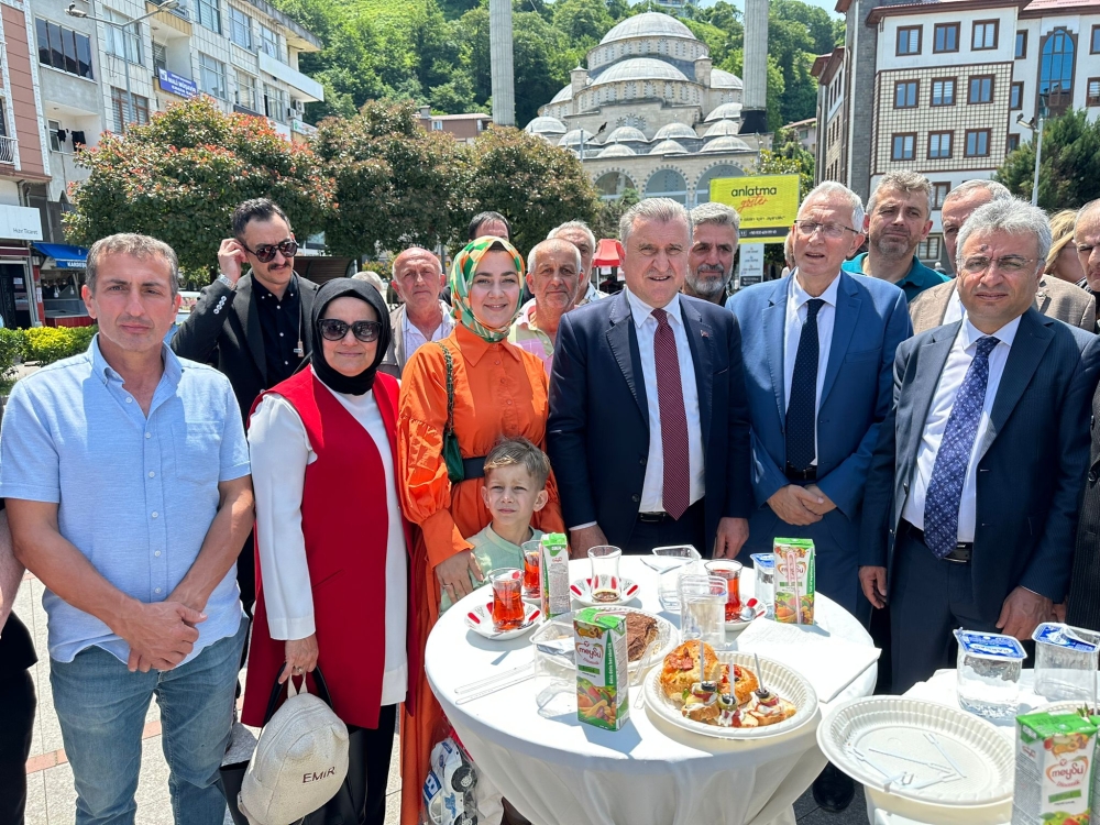 Pazar'daki bayramlaşmada projeler tartışıldı 20