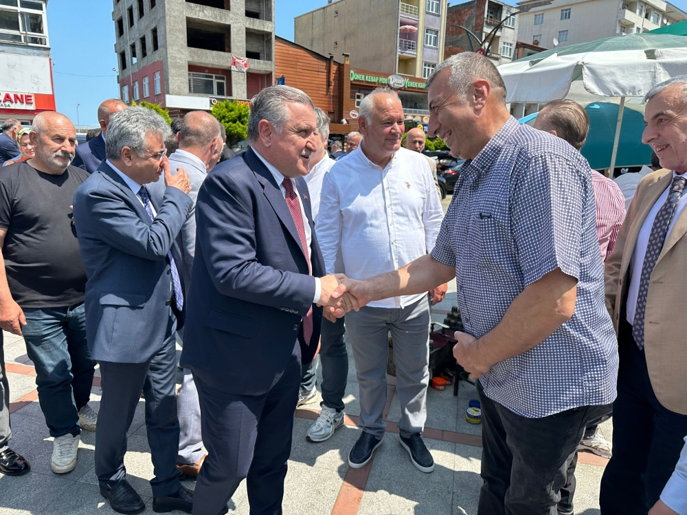 Pazar'daki bayramlaşmada projeler tartışıldı 6