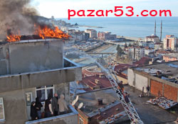 Pazarda korkutan yangın