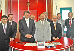 Rizeli Kızılay'a tam destek verdi