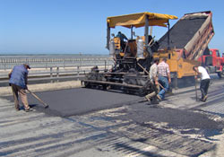 Fındıklının şehir içi asfaltlanıyor