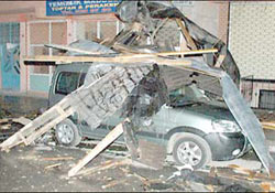 Fırtına Rize ve Trabzon'u vurdu