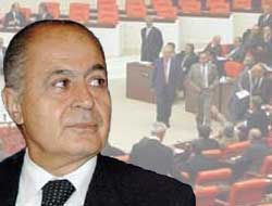 Sezer'e ağır suçlamalar