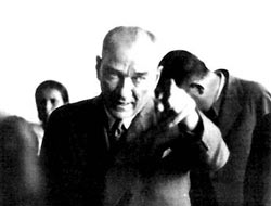 İşte yasaklı Atatürk belgeseli