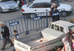 Trafik yoğunluğuna bariyer tedbiri