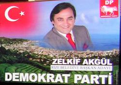 DP'nin Rize adayı Dr. Zelkif Akgül