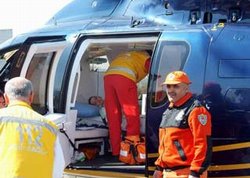 Ambulans helikopterle taşındı