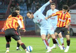Trabzonspor beraberlikle başladı