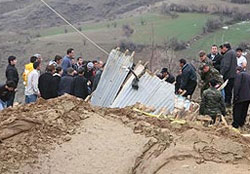 Rize ekibi de deprem bölgesinde