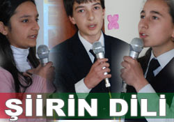 MİNİKLERDEN ŞİİR DİNLETİSİ