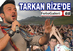 Tarkan memleketi Rize'de coşturdu