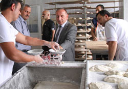 Rize'de fırınlara Ramazan baskını