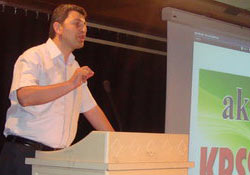 Şuurlu Öğretmenler Derneği tepkili