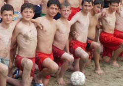 Rize yaz futbol okuluna büyük ilgi