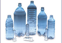 Pet şişelerden su içmek tehlikeli