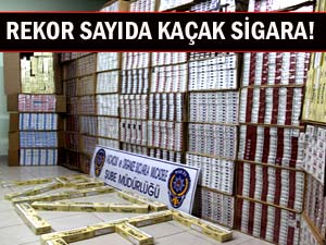 Rize'de bir kamyon kaçak sigara yakalandı!