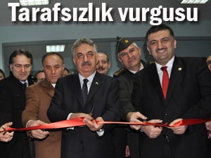 Bakan Yazıcı gazetecilerden tarafsızlık istedi