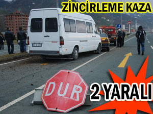 Çayeli'nde zincirleme trafik kazası: 2 yaralı