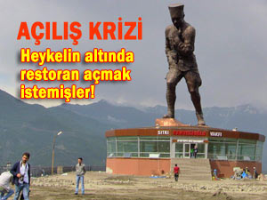 Atatürk anıtının altına restoran kurmak istemiş!