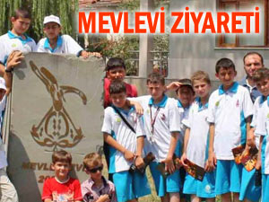 RİZELİ ÖĞRENCİLER MEVLEVİ EVİ'Nİ GEZDİ