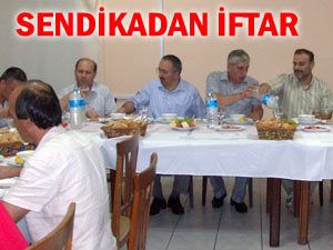 Öz Gıda İş Sendikası'ndan Ardeşen'de iftar