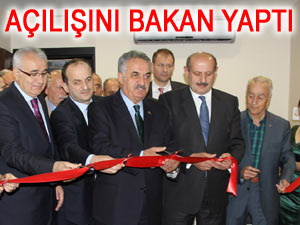 BAKAN YAZICI GÜZELLİK MERKEZİ AÇTI