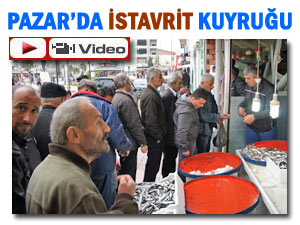 Pazar'da 1 TL'ye istavrit satılınca kuyruk oluştu!