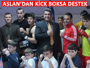 Pazar Kaymakamı Aslan'dan Kick Boks'a destek