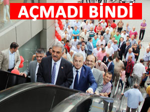 Dalgaya alınınca Bakan açılıştan vazgeçti!