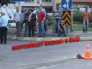 Rize TIR'ı Trabzon'da motosiklete çarptı: 1 ölü