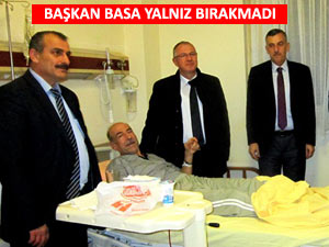 Başkan Basa, personelini hastanede ziyaret etti