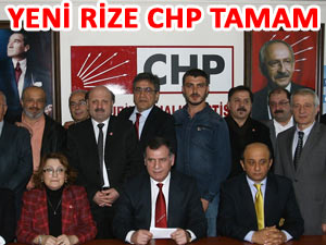 Rize'de CHP yeni yönetimi ile basın karşısında
