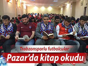 Trabzonspor kafilesi Pazar'da kitap okudu!