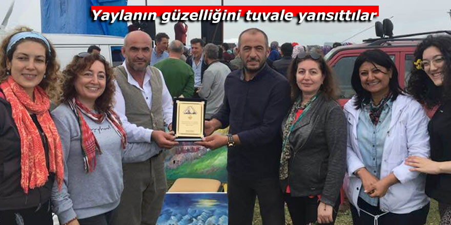 Yaylanın güzelliğini tuvale yansıttılar