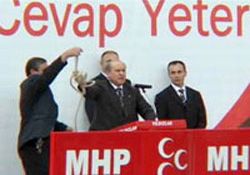 AKP ile MHP'nin ip kavgası