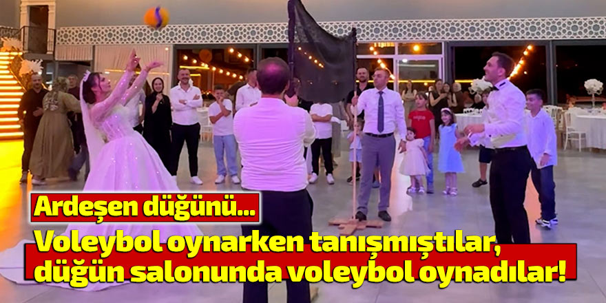 Voleybol oynarken tanıştılar, düğün salonunda voleybol oynadılar!