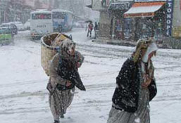 Bayram arefesinde kar sürprizi