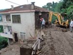 Rize'de, tehlikeden 8 ev boşaltıldı