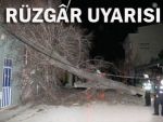 RİZE İÇİN ŞİDDETLİ RÜZGAR UYARISI