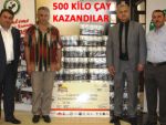 Yarışmacılara 500 kilo kuru çay dağıtıldı