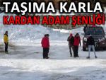 TAŞIMA KAR İLE KARDAN ADAM ŞENLİĞİ