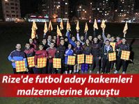 Rize'de futbol aday hakemleri malzemelerine kavuştu