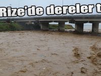 Rize’de dereler taştı