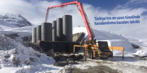 Türkiye’nin en uzun tünelinde havalandırma bacaları takıldı