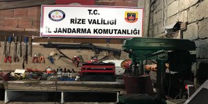 Rize'de kaçak silah atölyesine baskın yapıldı