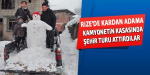 Rize'de kardan adama kamyonetin kasasında şehir turu attırdılar